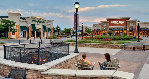 Promenade Shops at Saucon Valley: Where National Brands Meet Local Favorites